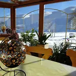 Landhaus Mayr Guest house Wiesing