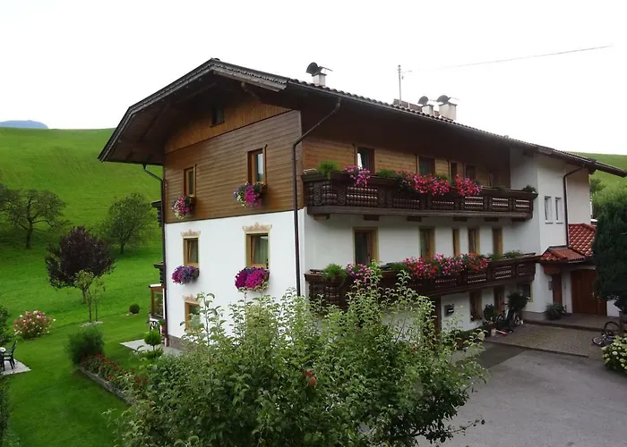 Landhaus Mayr بيت ضيافة